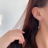 Koreanische Diamantohrringe Ohrringe Mode Persönlichkeit Kalten Stil Kupferohrringe main image 5