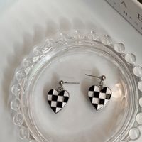 Korean Ins Style Fashion Love Black And White Grid Earrings Personality Retro Wild Earrings main image 4