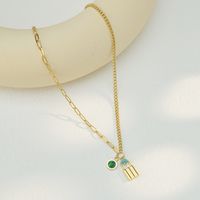 2021 Invierno Nuevo Personalizado Emerald Zircon Pequeño Collar Colgante De Cerradura Para Mujeres Nicho De Diseño Accesorios De Acero Inoxidable main image 1