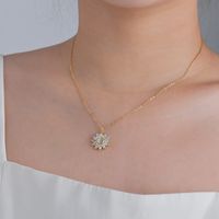 Japanese And Korean New Fresh Sunflower Necklace Women's Niche Design Stainless Steel Diamond Little Daisy Clavicle Chain Fashion main image 3