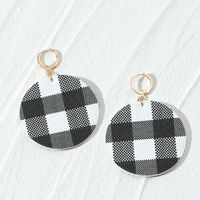 Qingdao Davey European And American Fashion Jewelry Black And White Checkerboard Pu Leather High Profile Large Earrings Women's Earrings main image 3