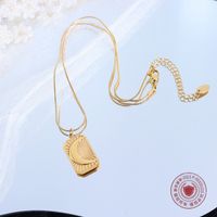 Marka French Stars Haoyue Xinghe Pendant Ornaments Necklace Clavicle Chain Titanium Steel Material 18k Gold Plating Female P082 main image 4