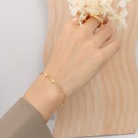 Corée Design Simple Bracelet Croix En Acier Au Titane Plaqué Bijoux En Or Véritable 18 Carats main image 5