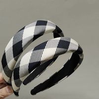 Retro Black And White Checkerboard Headband Korean Simple Sponge Wide Headdress Wholesale main image 5
