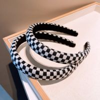 Fashion Soft Sponge Black And White Checkerboard Lattice Hairband main image 4