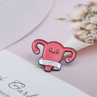 New Drip Brooch Creative Cartoon Cow Brooch Student Bag Clothing Accessories Wholesale main image 3