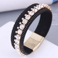 European And American Fashion Metal Flashing Diamond Chain Magnetic Buckle Bracelet main image 3