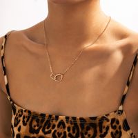 Einfache Europäische Und Amerikanische Halskette Mit Geometrischem Schnallenanhänger Aus Silber main image 1