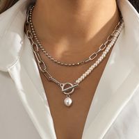Simple Style Round Imitation Pearl Alloy Wholesale Pendant Necklace sku image 1