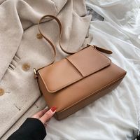 New Trend Simple Retro Bag Texture Shoulder Bag Fashion Casual Messenger Bag sku image 1
