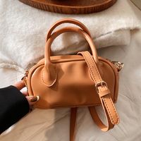 Messenger Bag Autumn And Winter 2021 New Fashion Retro Portable Shoulder Bag main image 1