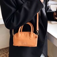 Messenger Bag Autumn And Winter 2021 New Fashion Retro Portable Shoulder Bag main image 4