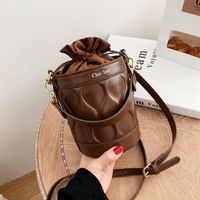 Portable Small Bag Autumn And Winter 2021 New Texture Messenger Bucket Bag main image 1