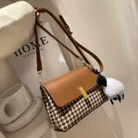 2021 New Fashion Autumn And Winter Houndstooth Shoulder Messenger Small Square Bag main image 1