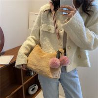 Autumn And Winter New Furry Hand Bag Candy Color Knotted Croissant Lamb Plush Portable Cloud Bag main image 3