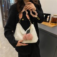 Autumn And Winter New Furry Hand Bag Candy Color Knotted Croissant Lamb Plush Portable Cloud Bag main image 5