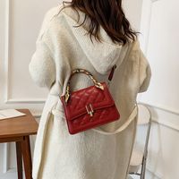 Lingge Embroidery Thread Chain Small Square Bag Fashion Retro One-shoulder Diagonal Bag main image 2