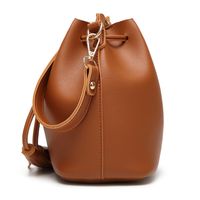 New Fashion All-match Pu Bucket Bag Drawstring Solid Color Soft Surface Bag main image 4