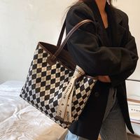 Autumn And Winter Large Capacity Casual Checkerboard Lattice Single Shoulder Bag main image 3