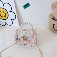 Autumn And Winter New Fashion Pearl Bowknot Woolen Children's Portable Messenger Small Square Bag sku image 6