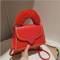 European And American Fashion Heart Lock Small Square Plush Handbag Messenger Bag sku image 3