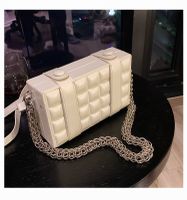 New Fashion Solid Color Diamond Chain Shoulder Messenger Bag sku image 1