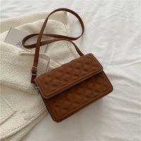 Pure Color Design Bag Fashion Trendy Rhombus Chain Messenger Bag One-shoulder Small Square Bag sku image 3