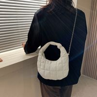 Winter Chain Bag 2021 New Trendy Messenger Bag Fashion Single Shoulder Bag sku image 1