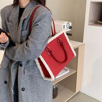 Large-capacity Plush Tote New Fashion One-shoulder Frosted Handbag sku image 1