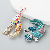 New Fashion Personality Long-beaked Bird Shape Clothing Accessories Brooch Wholesale main image 2
