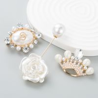 Nouveaux Accessoires Coréens Simples De Broche De Diamant De Couronne De Perle En Gros main image 1