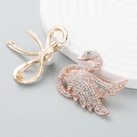 Fashionable Full Of Diamonds Inlaid Swan Brooch Accessories Clothing Brooch Accessories main image 4