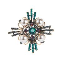 Retro Exaggerated Pearl Rhinestone Cross Brooch Geometric Fashion Jewelry main image 7