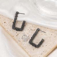Creative Retro Geometric Personality Irregular Letter Carved Earrings main image 4