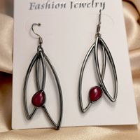 Neue Mode-rubin-ohrringe Kreative Blattförmige Lange Ohrringe main image 5