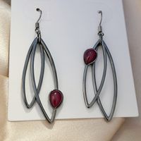 New Fashion Ruby Earrings Creative Leaf-shaped Long Earrings main image 6