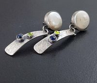 Bohemian Pearl Shell Earrings Diamond Peridot Earrings main image 3