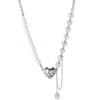 New Retro Pearl Simple Stitching Pearl Chain Heart Pendant Necklace sku image 2