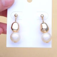 Simple Freshwater Pearl Princess Romantic Geometric Metal Earrings sku image 1