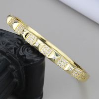 Bracelet Rétro Rond Clouté De Diamants Bijoux En Cuivre En Gros main image 1