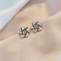 Lady Snowflake Exquisite Temperament Diamond Petal Earrings main image 5