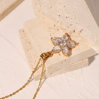 Exquisite Necklace 18k Gold Titanium Steel White Zircon Five Petal Flower Pendant Necklace main image 4