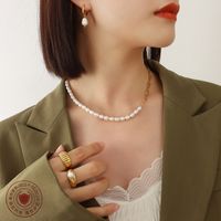 Collar De Acero De Titanio Con Costura De Perlas De Moda main image 3