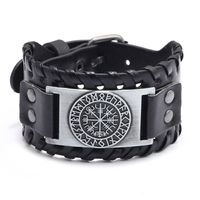 European And American Pirate Bracelet Retro Compass Men's Wide Leather Bracelet sku image 2