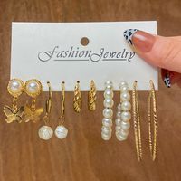 New Butterfly Earrings Set Creative Simple Pearl Metal Earrings Wholesale sku image 3