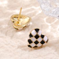 Fashion Black And White Plaid Exquisite Heart-shaped Women's Earrings main image 6