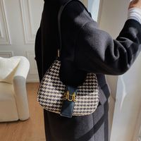 Fashion Houndstooth Crescent Bag Retro Shoulder Bag Handbag Bag main image 5