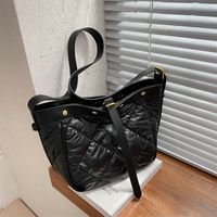 Fashion Pu Soft Leather Women's Bag Messenger Bag Solid Color Rhombus Shoulder Bag main image 2