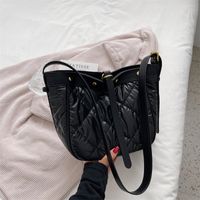 Fashion Pu Soft Leather Women's Bag Messenger Bag Solid Color Rhombus Shoulder Bag main image 5
