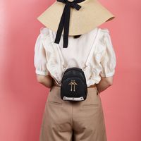 2021 Nouveau Sac Pour Femme Motif À Carreaux Couture Épaule Sac À Glissière En Gros main image 4